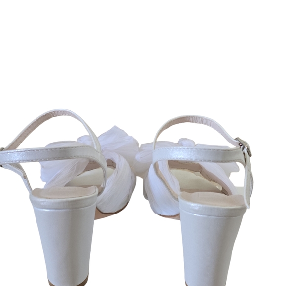 David's Bridal Mavis7 Heels - Picture 3 of 4